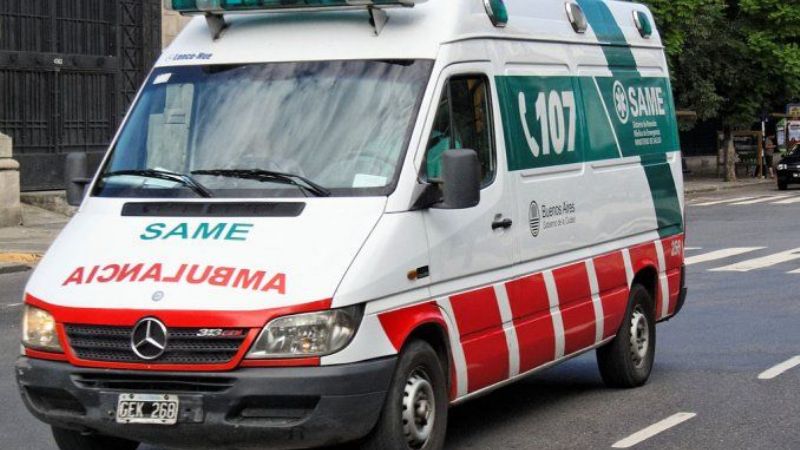 Joven herida y el conductor que la chocó se fugó