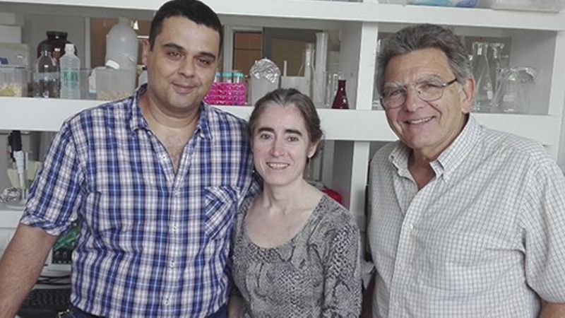 Descubrimiento argentino: La tarea de los protones