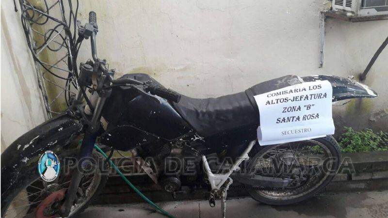 Secuestran dos motos en Los Altos