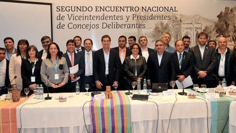 La Gobernadora cerró el Encuentro Nacional de Viceintendentes