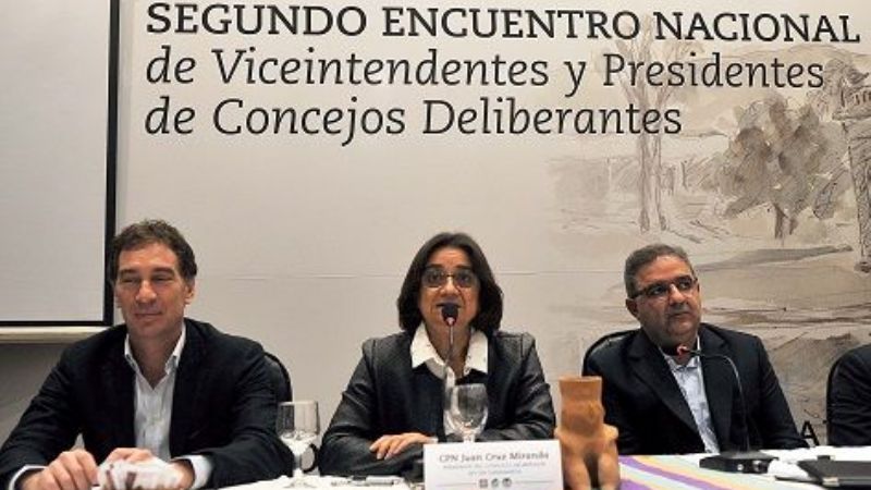La Gobernadora cerró el Encuentro Nacional de Viceintendentes