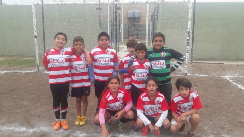 Torneo de Fútbol Infantil en el Polideportivo Municipal