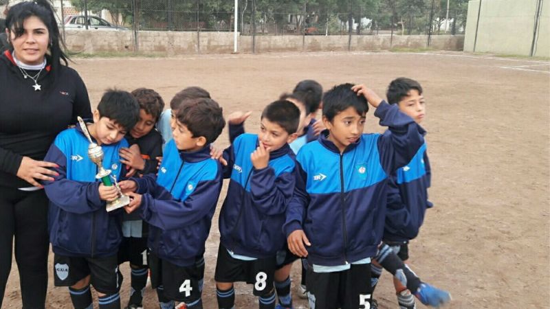 Torneo de Fútbol Infantil en el Polideportivo Municipal