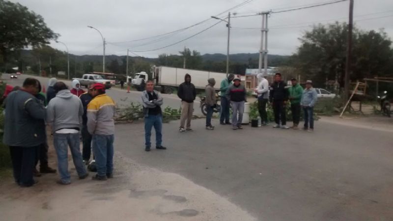 Municipales de Valle Viejo volvieron con la protesta
