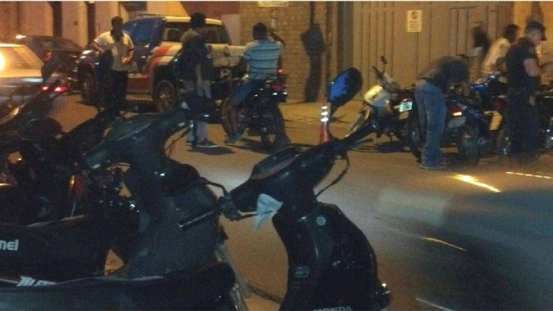 Secuestran 11 motos y 12 autos en un control
