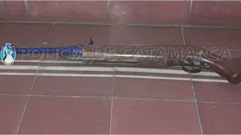 Demoran a un adolescente y secuestran un rifle de aire comprimido