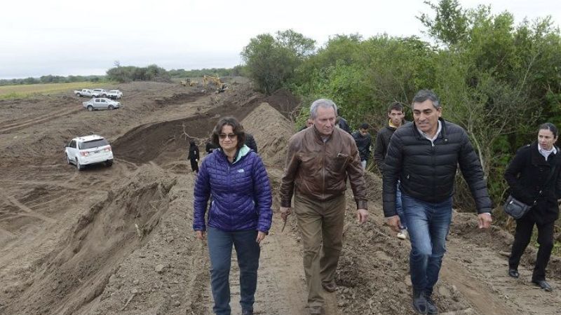 La Gobernadora inauguró un tramo de la Ruta Provincial 30
