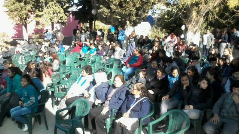 Mutquín celebró su autonomía