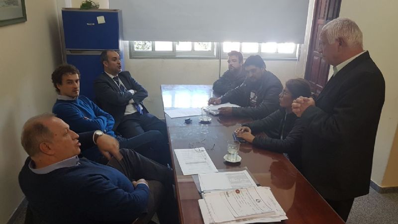 “El aumento fue por decreto”