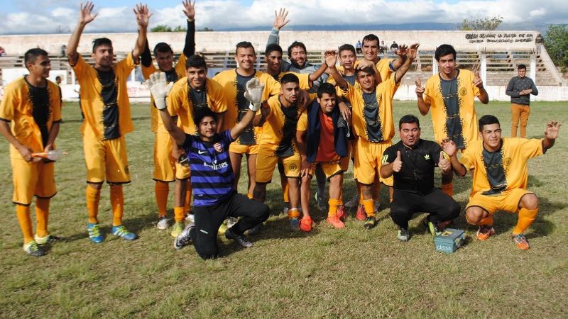 Tarde de “locos”: La Merced llegó a la punta