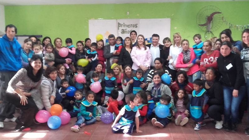 Lanzaron “Primeros Años, acompañando a la crianza"