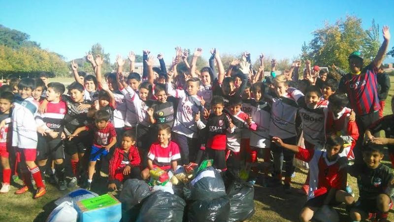 Escuela de Fútbol La Banda en Encuentro Infantil en Belén