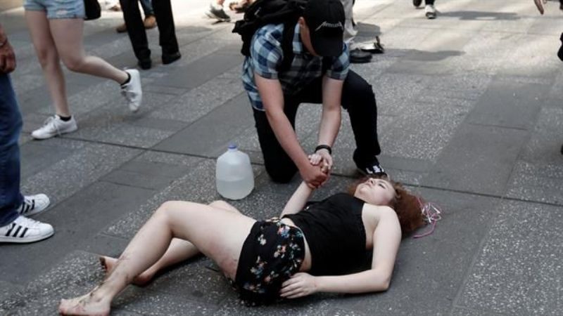 Auto atropelló al menos 20 personas en el Times Square