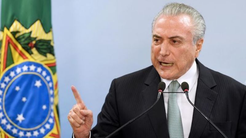Temer dice que "no renunciará" pese a los cargos de soborno