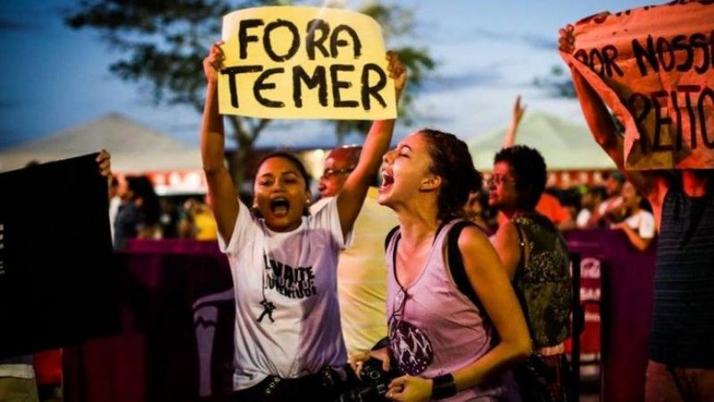 Temer dice que "no renunciará" pese a los cargos de soborno