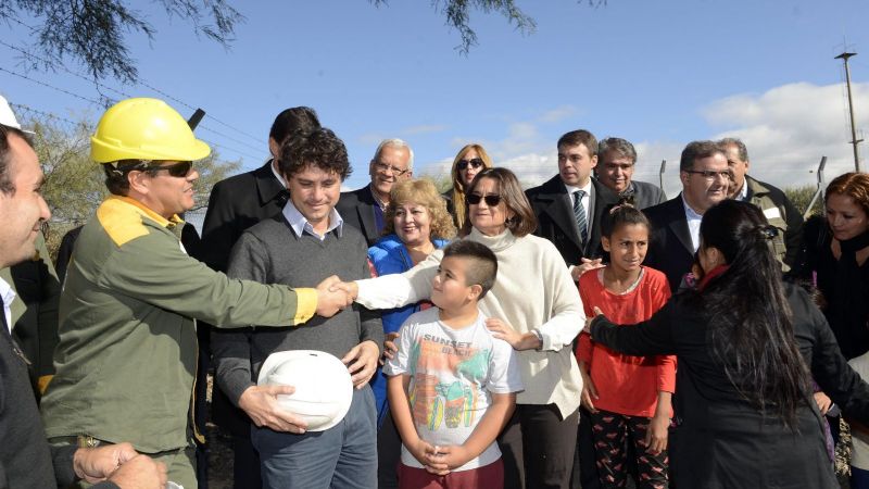 Lucía inauguró una nueva obra de energía