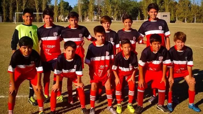 Exitoso paso de La Carrera ante Independiente de San Antonio