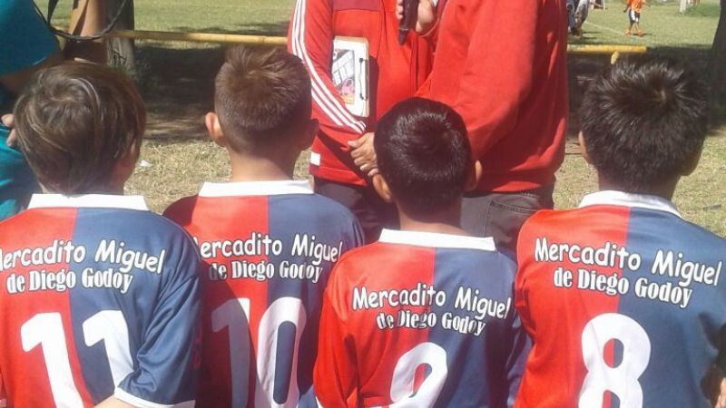 Escuela "Soy Indio" logró un meritorio lugar en Santiago