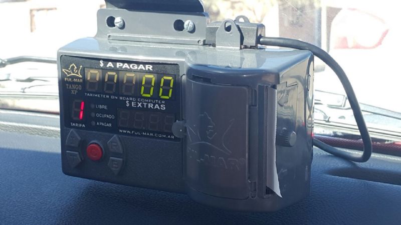 Remiseros quieren tarifadores con fondos de las regalías mineras