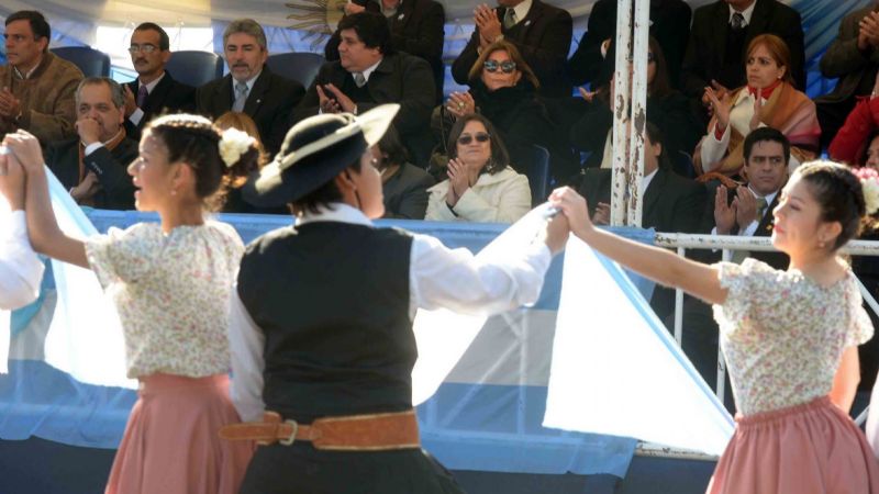 Se suspendió el desfile por el 25 de Mayo