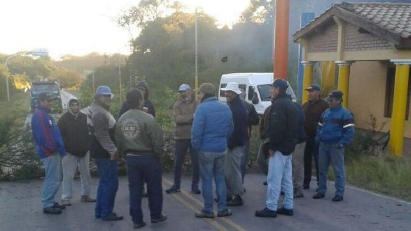 A pesar de las mediaciones, los municipales de El Alto siguen firmes