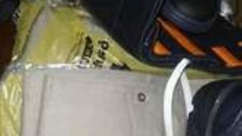 Entrega de indumentaria a trabajadores de construcción