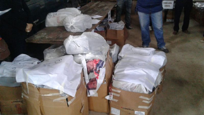 Ojeda dio un aumento de 2 mil pesos y entregó ropa