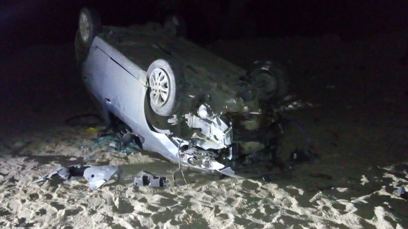 Impresionante vuelco en la ruta 40