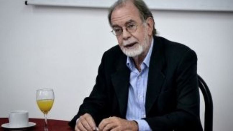 "El que pide una devaluación está pidiendo una caída del salario"