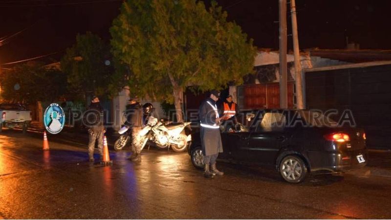 Un total de 24 vehículos demorados y tres arrestados