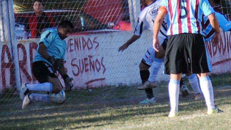 El “Sagrado” goleó y también se prendió en Las Chacras