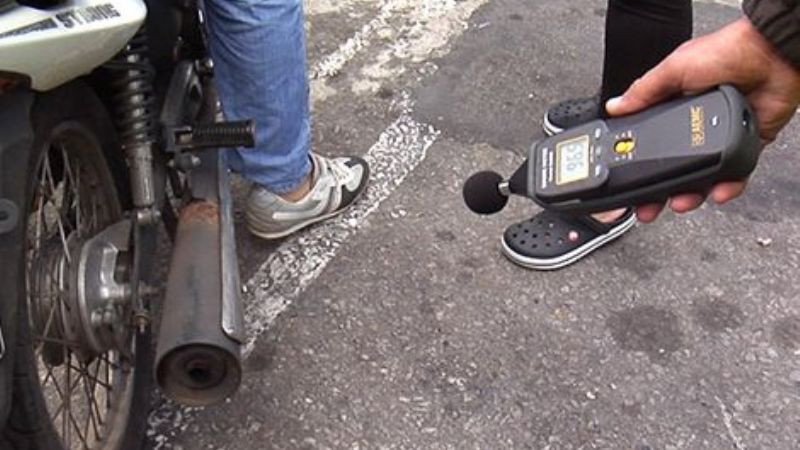 Sigue la contaminación auditiva y el caos en Andalgalá