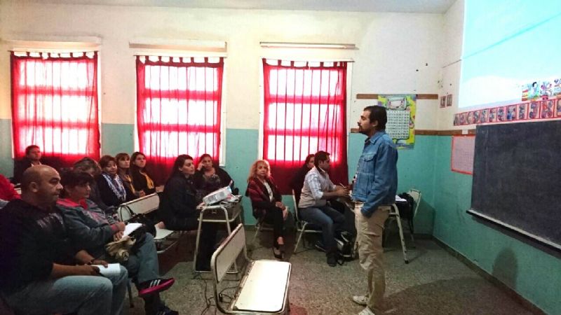 Capacitación educativa sobre actividades científicas 2017