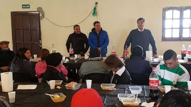 Jornada con múltiples actividades en Chuchucaruana