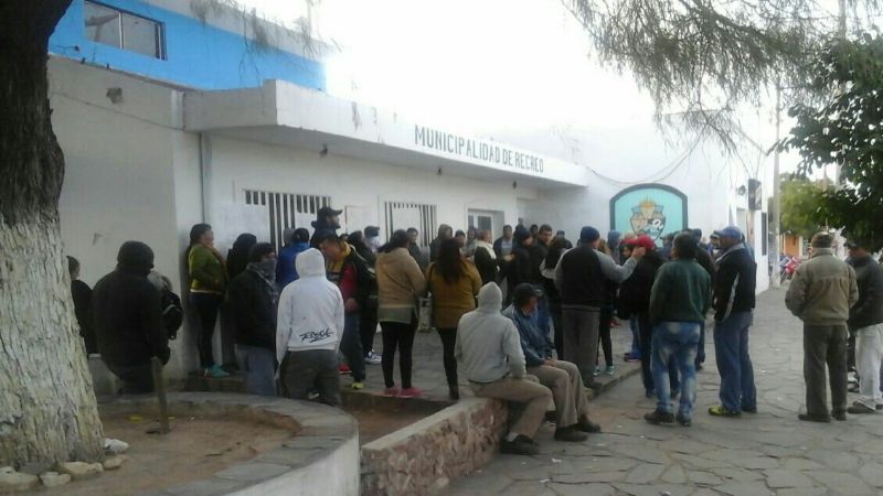 Municipio paralizado en el segundo día de protesta