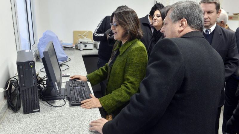 Lucía inauguró las nuevas instalaciones del CAPS "Farías Taire"