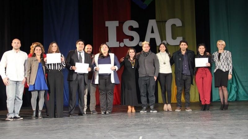 Histórica colación de grado del Instituto Superior de Arte y Comunicación