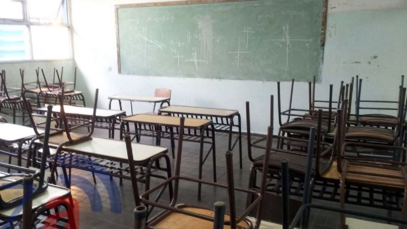 Hace un mes que los chicos no tienen clases por falta de docente