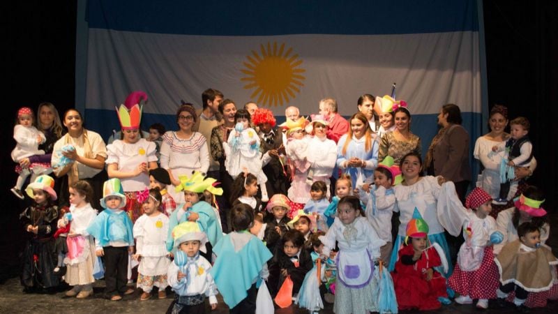 Colorido festejo del Jardín Maternal del Senado