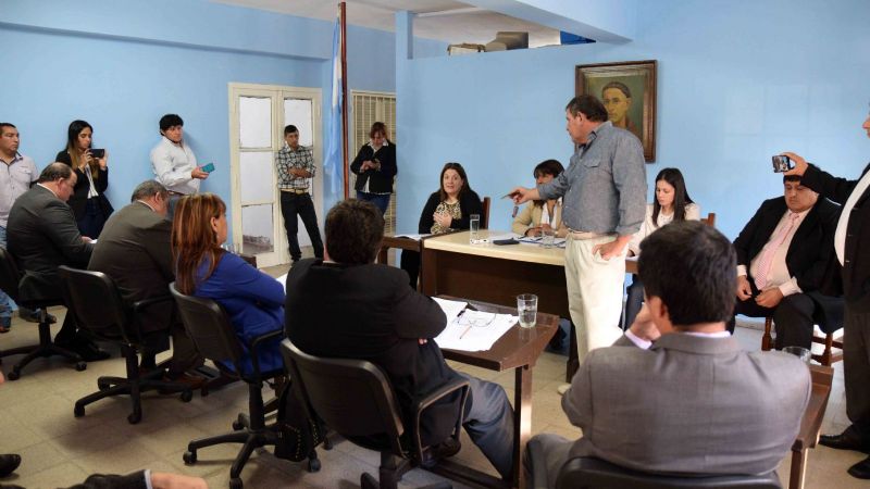 Responden inquietudes del Concejo Deliberante de FME