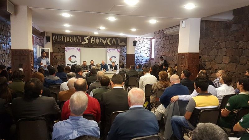 Convocaron a una mesa de trabajo con los actores mineros