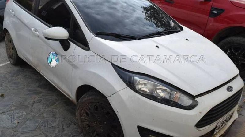 Encuentran dos autos que fueron robados en La Plata