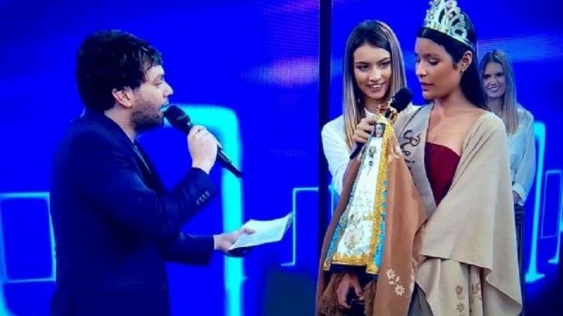 La Reina del Poncho en Canal 13 con Guido Kaczka