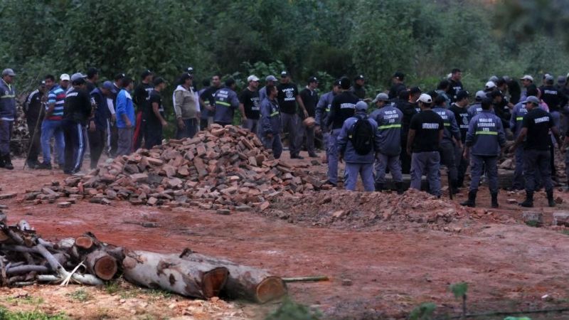 Buscan a Daiana en un horno de ladrillos
