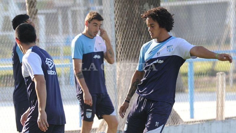 Encontraron a jugador de Atlético Tucumán con cortes en el cuello