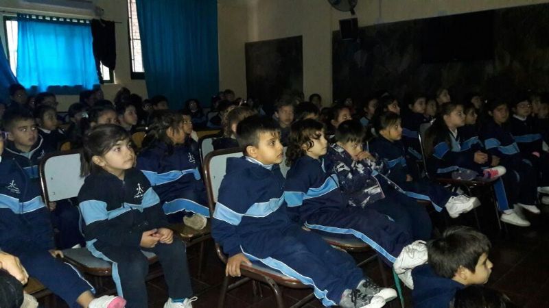 El Cine Móvil de Cultura celebra con los Jardines de Infante