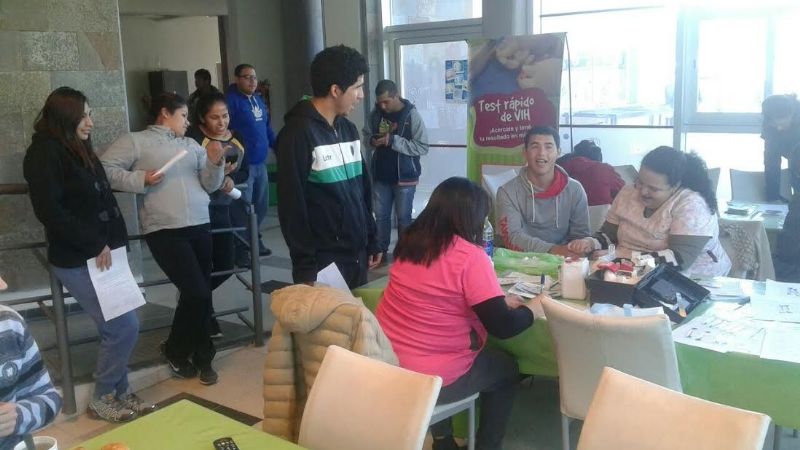 Lleguemos al Barrio atendió en la Residencia Universitaria y en El Pajonal