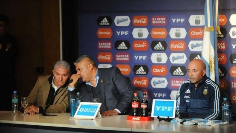 Sampaoli: "Queremos que venga Leo, no Messi”