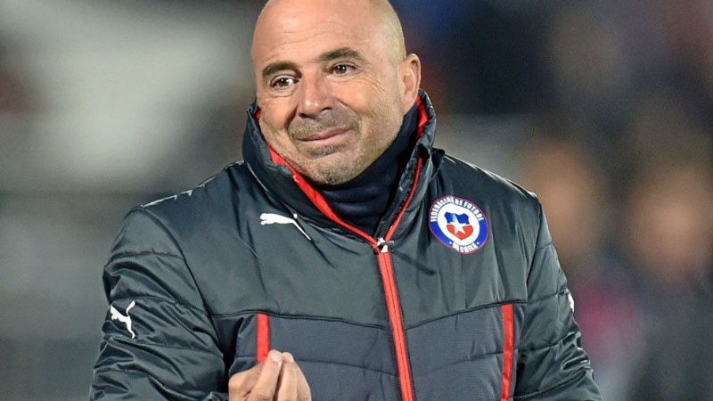 Sampaoli cobrará menos de lo que le prometieron