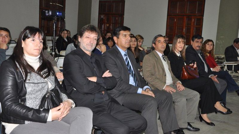 Inició la Diplomatura en Derecho Municipal y Parlamentario